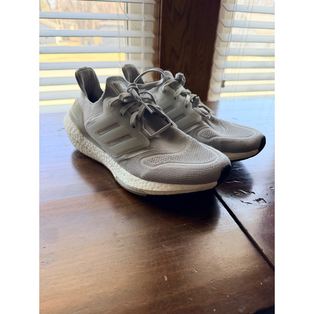 Adidas Ultraboost 21 men's Grey Silver Metallic Running Shoes S23838